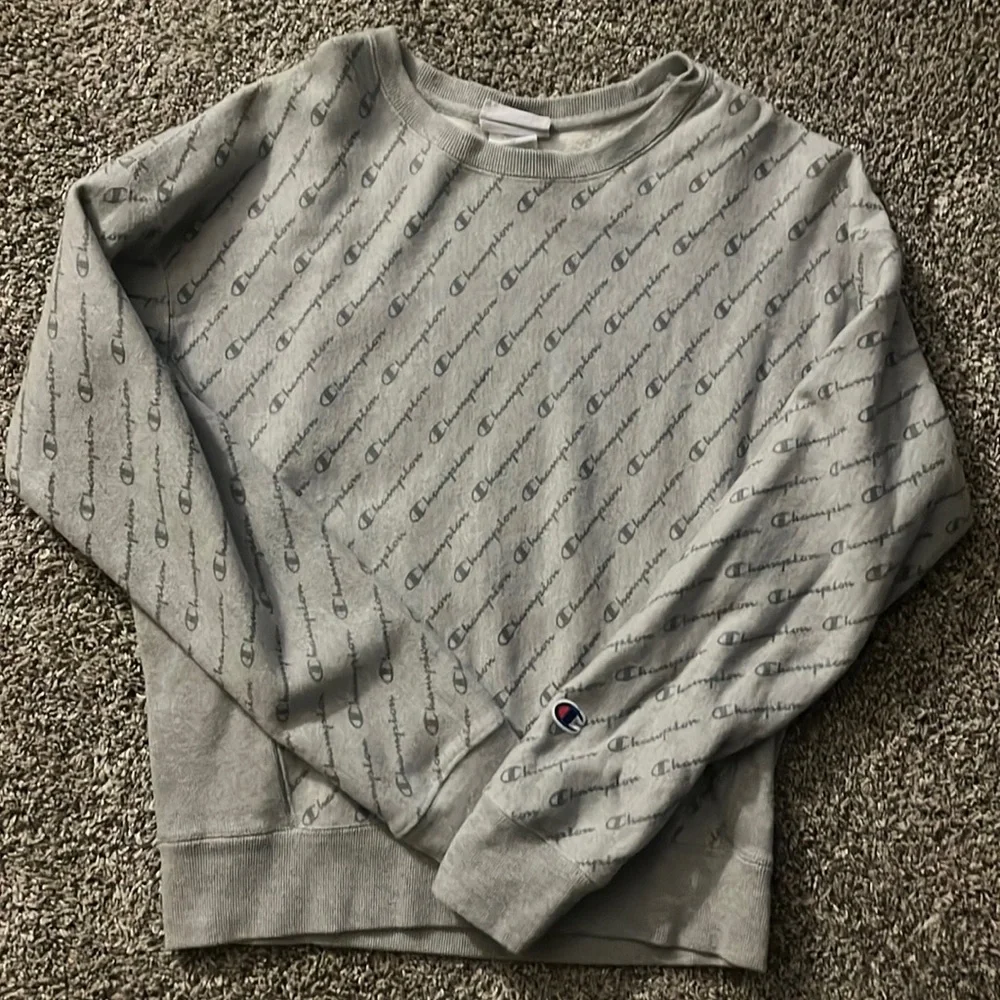 Champion pullover - Picture 1 of 3